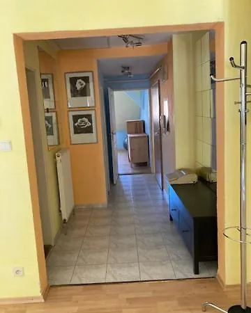 Old In Bratislava/big Loft/110m2/tv/internet Lägenhet *